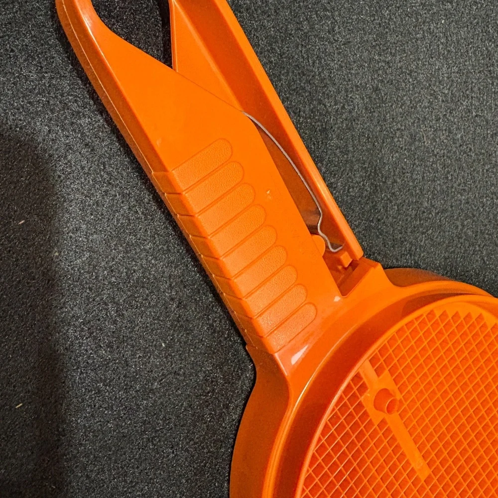 Vintage TUPPERWARE Sift It Sugar Flour Orange #1689-11